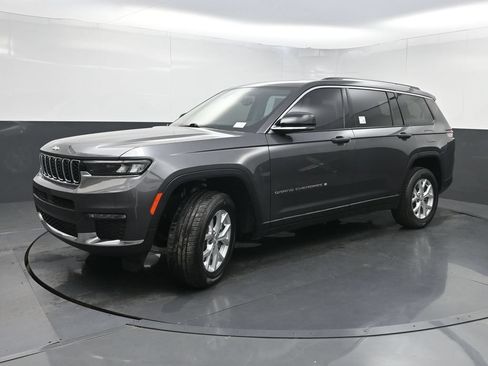 Used 2023 Jeep Grand Cherokee L Limited RWD image 25