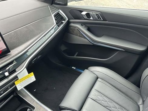 New 2026 BMW X5 xDrive50e w/ Executive Package image 18