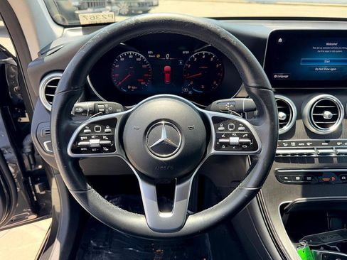 Used 2022 Mercedes-Benz GLC 300 image 22