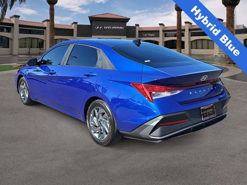 Certified 2024 Hyundai Elantra Blue image 6