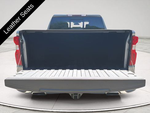 Used 2021 Chevrolet Silverado 1500 LT w/ Z71 Off-Road Package AWD/4WD image 41