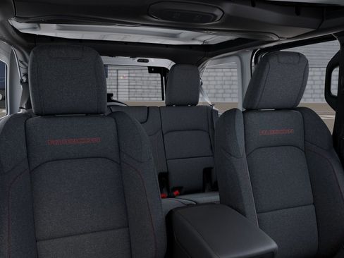 New 2025 Jeep Wrangler Unlimited Rubicon w/ Convenience Group image 26