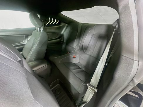 Used 2020 Ford Mustang GT RWD image 23