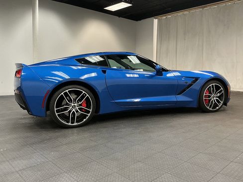 Used 2016 Chevrolet Corvette Stingray Coupe w/ 2LT Preferred Equipment Group RWD image 8