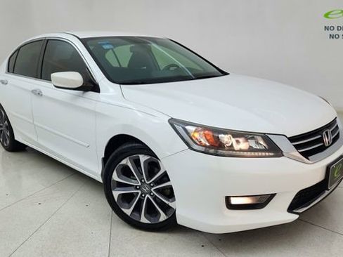 Used 2015 Honda Accord Sport image 1