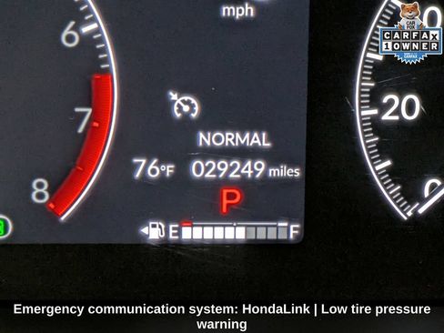 Certified 2023 Honda Pilot Touring image 19