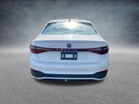 New 2025 Volkswagen Jetta SE image 31