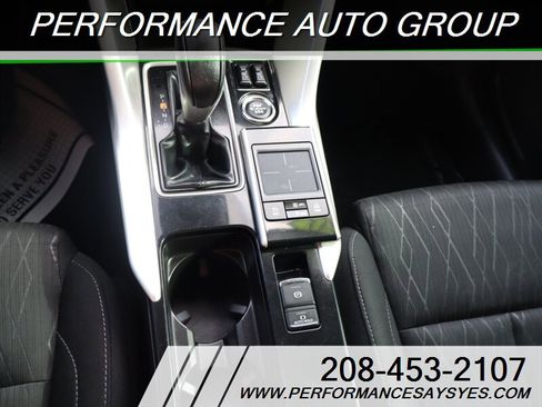 Used 2020 Mitsubishi Eclipse Cross SE AWD/4WD image 23