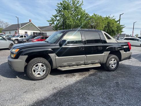 Used 2002 Chevrolet Avalanche 4x4 w/ Off-Road Suspension Pkg image 9