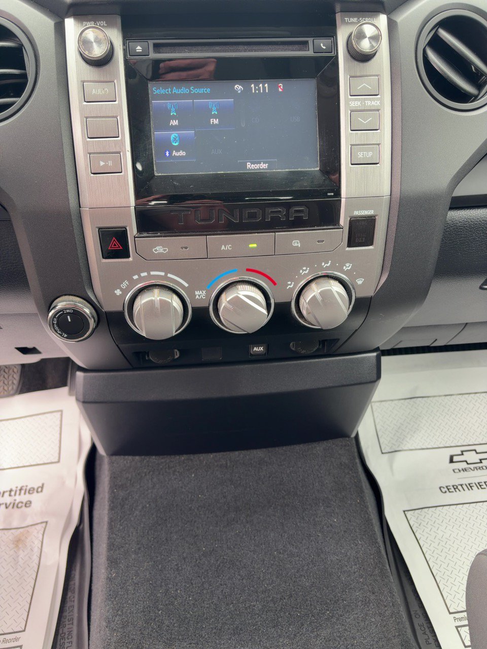 Used 2017 Toyota Tundra SR AWD/4WD image 10