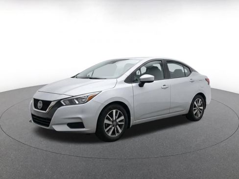 Used 2025 Nissan Versa SV w/ Trunk Package FWD image 3