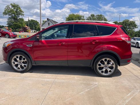 Used 2016 Ford Escape Titanium w/ Equipment Group 301A AWD/4WD image 4