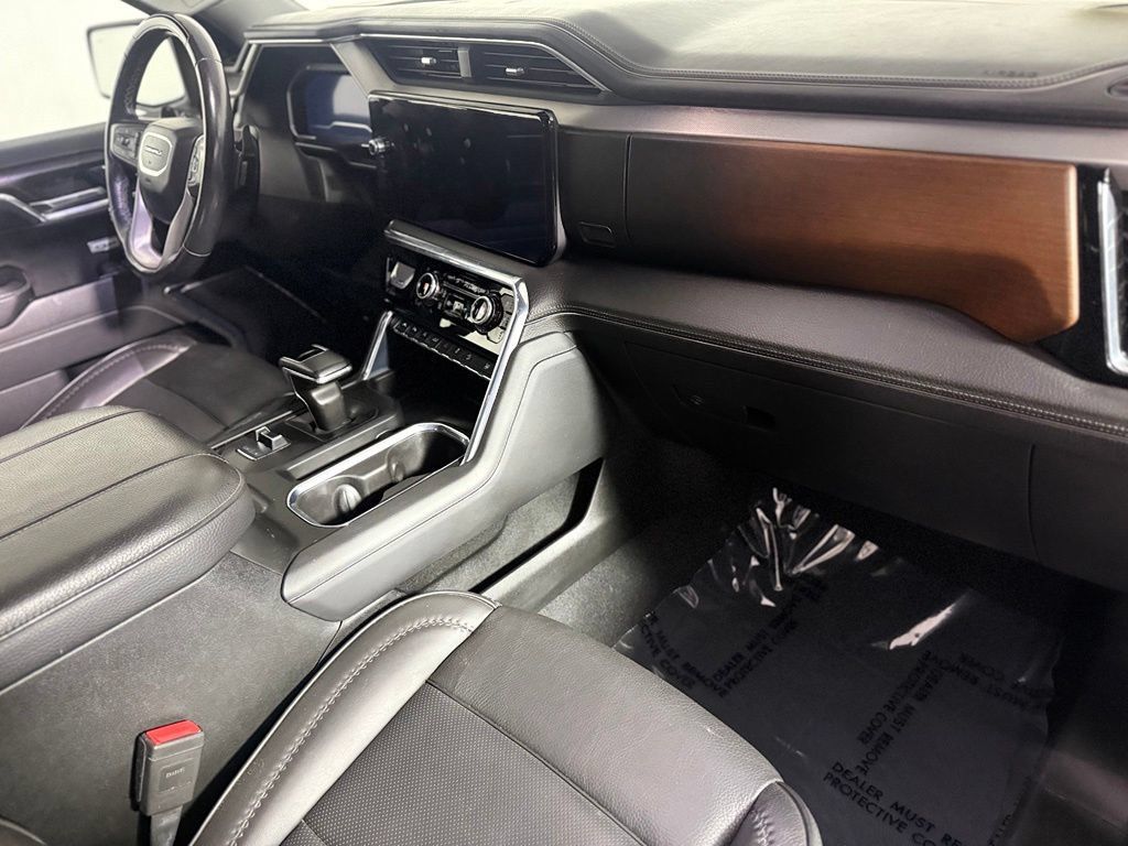 Used 2024 GMC Sierra 1500 Denali AWD/4WD image 25