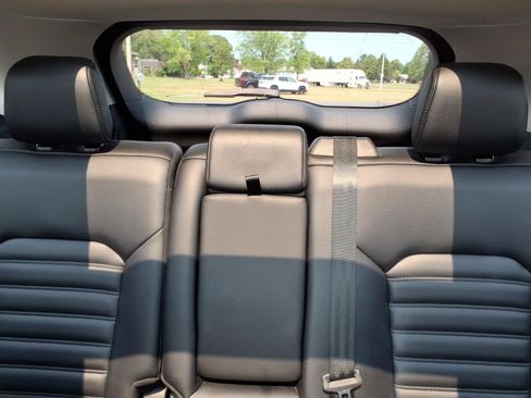 Used 2022 Ford Edge SEL w/ Convenience Package AWD/4WD image 14