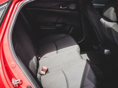 Used 2017 Honda Civic Sport image 21