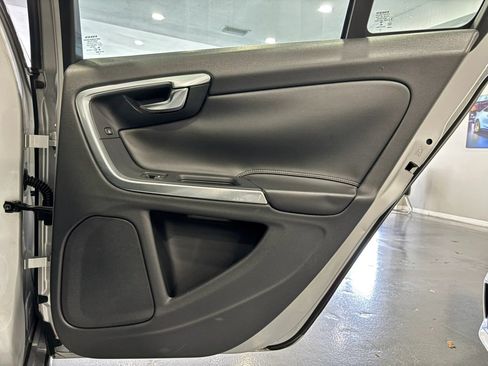 Used 2015 Volvo S60 T5 Premier FWD image 37