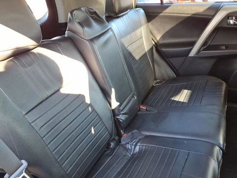 Certified 2018 Toyota RAV4 XLE image 23