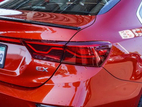 Used 2019 Kia Forte EX w/ EX Launch Edition FWD image 8