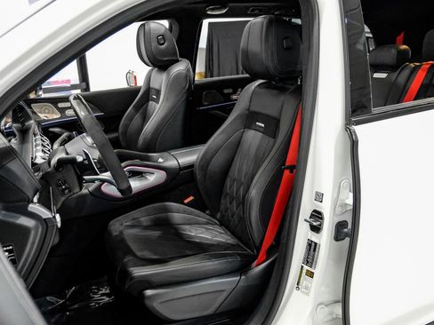 Used 2023 Mercedes-Benz GLS 63 AMG 4MATIC image 29