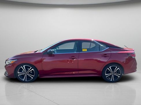 Used 2020 Nissan Sentra SR w/ Premium Package FWD image 13