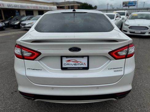 Used 2014 Ford Fusion Titanium image 4