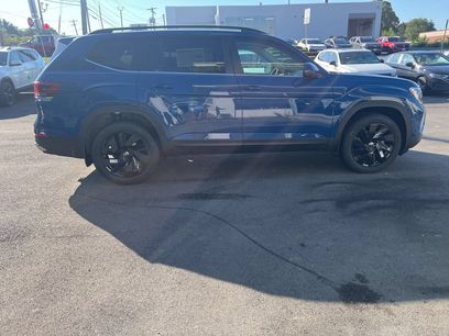 New 2026 Volkswagen Atlas SE