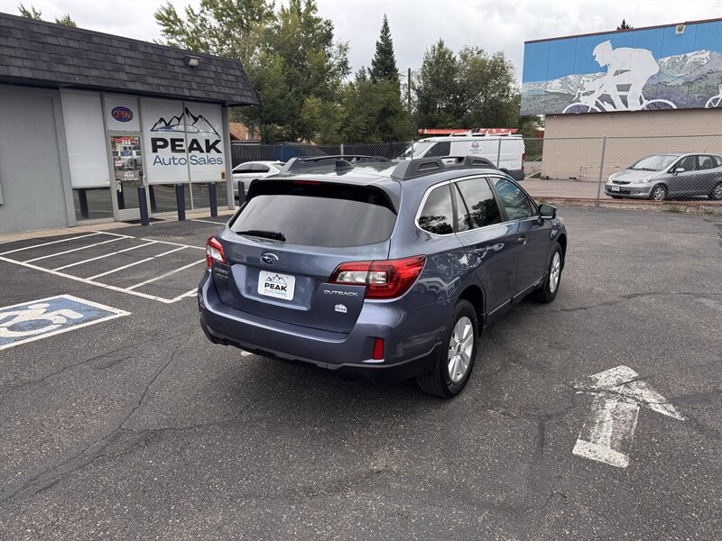 Used 2016 Subaru Outback 2.5i Premium AWD/4WD image 7