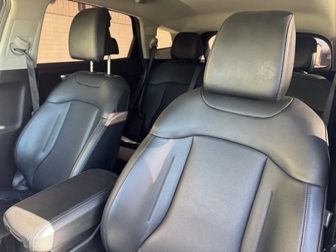 Used 2023 Kia Sportage EX image 10