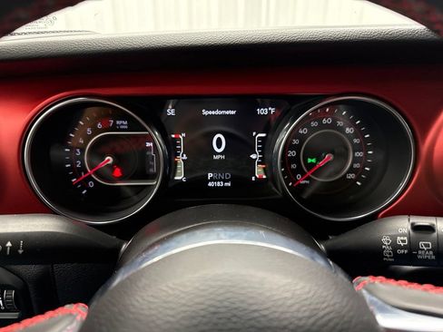 Used 2021 Jeep Wrangler Unlimited Rubicon AWD/4WD image 21