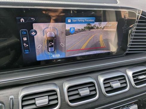 Certified 2026 Mercedes-Benz GLS 450 4MATIC image 13