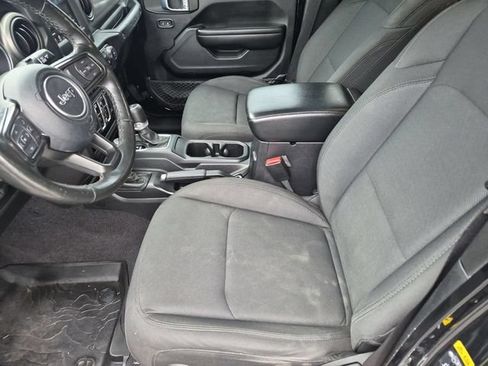Used 2021 Jeep Wrangler Unlimited Sport AWD/4WD image 12