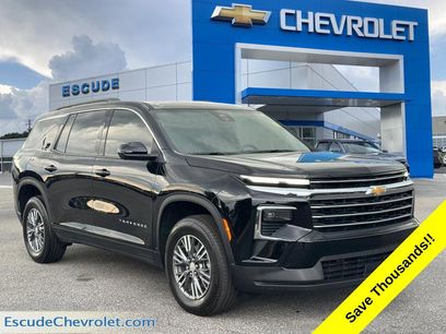 Used 2026 Chevrolet Traverse LT w/ Driver Confidence Package