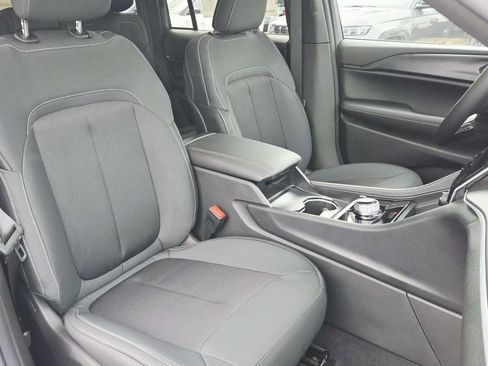 New 2026 Jeep Grand Cherokee Laredo X image 18