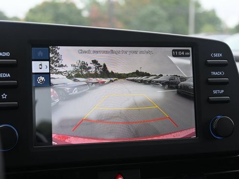 Certified 2025 Hyundai Elantra Sport image 20