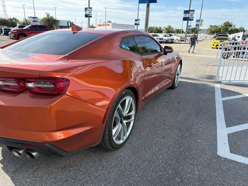 Used 2022 Chevrolet Camaro LT RWD image 6