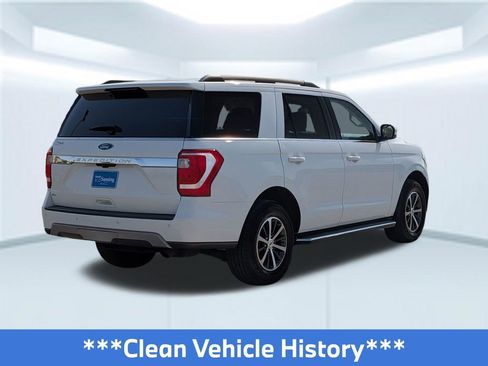Used 2021 Ford Expedition XLT image 5