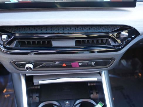 Certified 2025 BMW i4 xDrive40i w/ Premium Package image 21