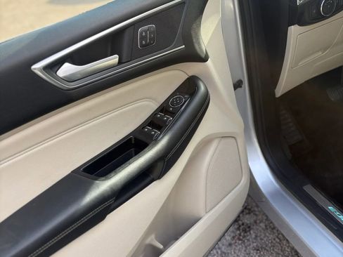 Used 2018 Ford Edge Titanium w/ Equipment Group 301A FWD image 54