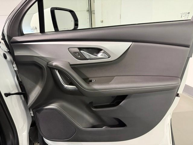 Certified 2024 Chevrolet Blazer LT FWD image 27