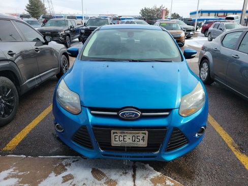 Used 2012 Ford Focus Titanium image 2