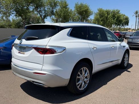 Used 2023 Buick Enclave Essence w/ Experience Buick Package AWD/4WD image 4