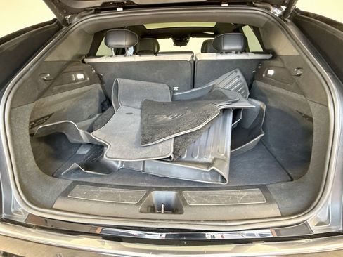 Used 2024 Cadillac Lyriq Tech RWD image 28