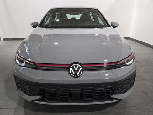 Used 2025 Volkswagen GTI SE FWD image 8