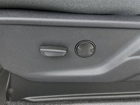 New 2026 Ford F250 XLT w/ Tremor Off-Road Package image 19