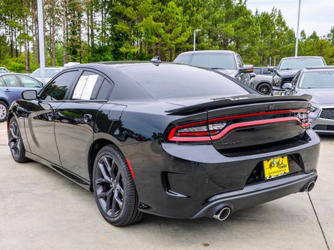 Used 2023 Dodge Charger R/T w/ Blacktop Package RWD image 5