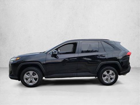 Used 2025 Toyota RAV4 XLE FWD image 8