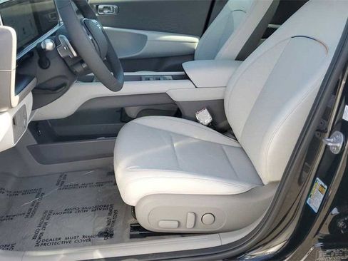 New 2025 Hyundai Ioniq 6 SEL image 10