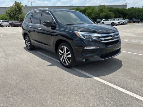 Used 2018 Honda Pilot Elite image 7