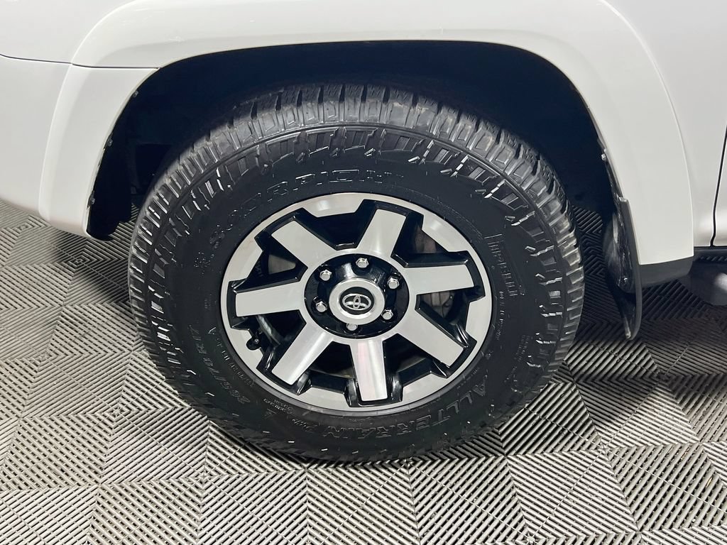 Certified 2023 Toyota 4Runner TRD Off-Road Premium AWD/4WD image 26