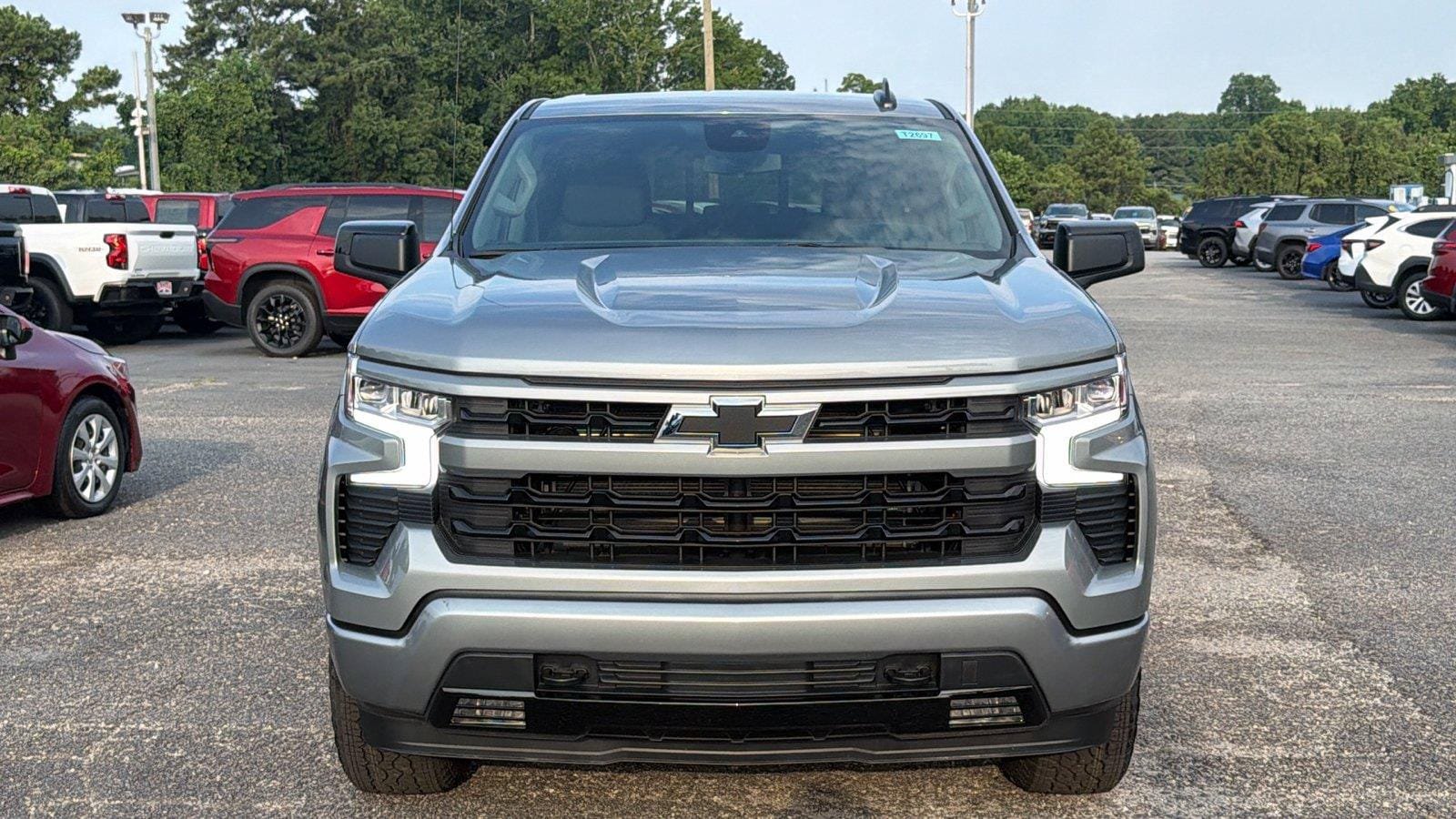 New 2026 Chevrolet Silverado 1500 RST AWD/4WD image 2